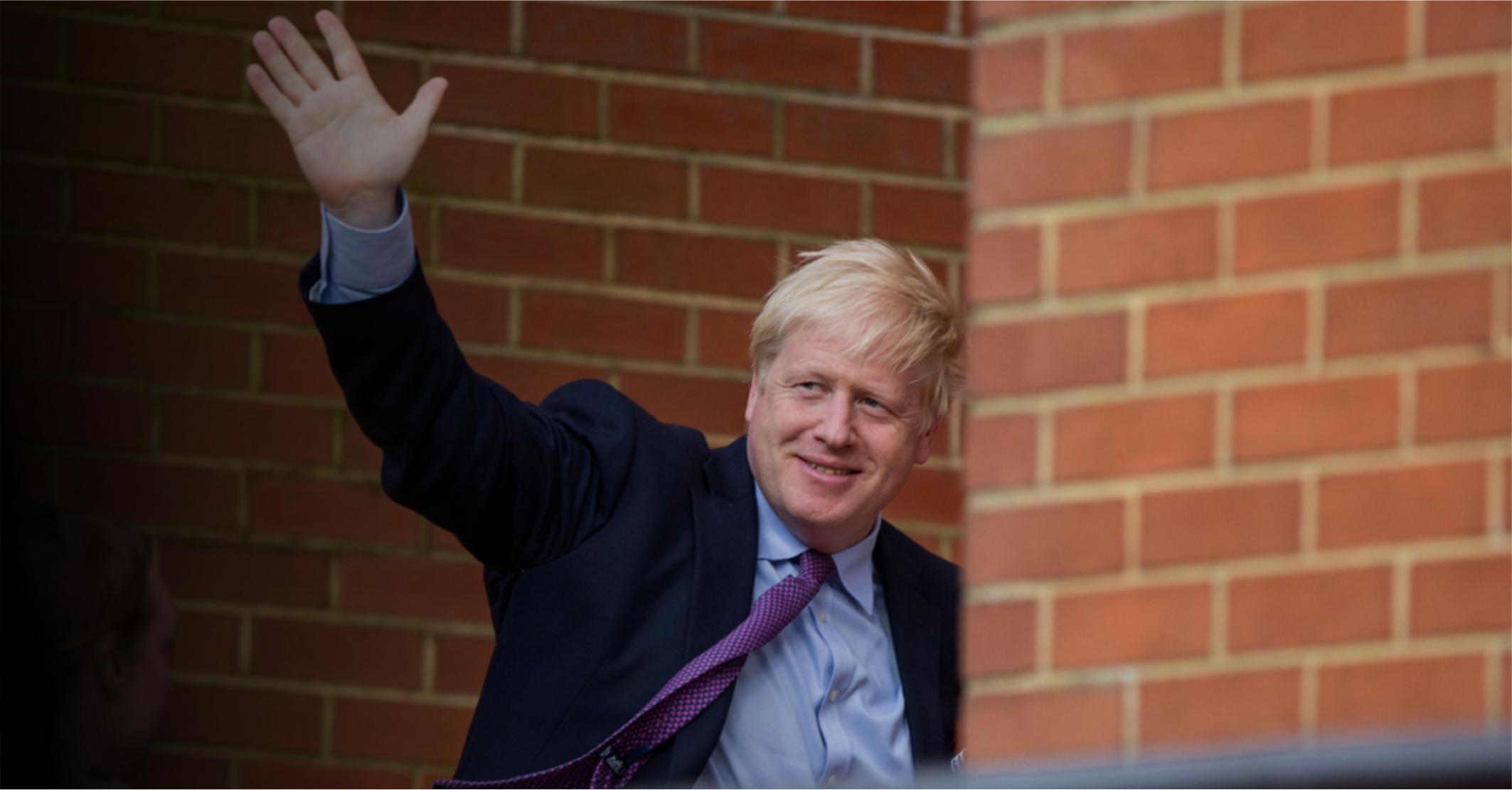 Борис Джонсон уходит в отставку. Главное за день