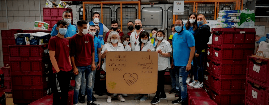 Евреи и арабы вместе призывают остановить насилие на улицах израильских городов null