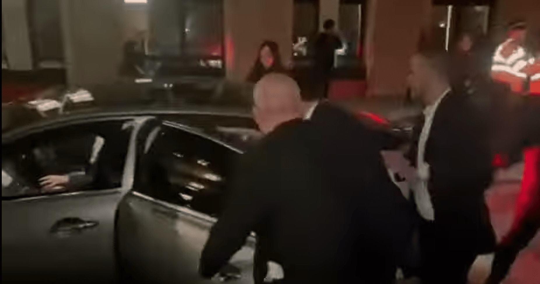 Израильского посла в Великобритании пришлось эвакуировать с мероприятия в Лондоне null