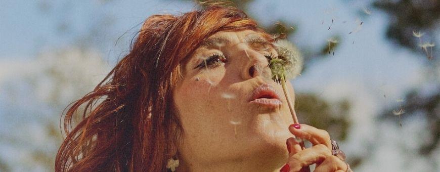 Zaz вернулась с альбомом и представила новый клип. null