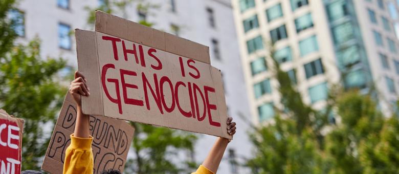 «Если бы не проигнорировали геноцид армян, возможно, не было бы Холокоста»