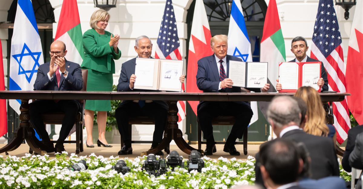 «Соглашение с Эмиратами ставит Нетаниягу в один ряд с такими людьми как Менахем Бегин и Ицхак Рабин»