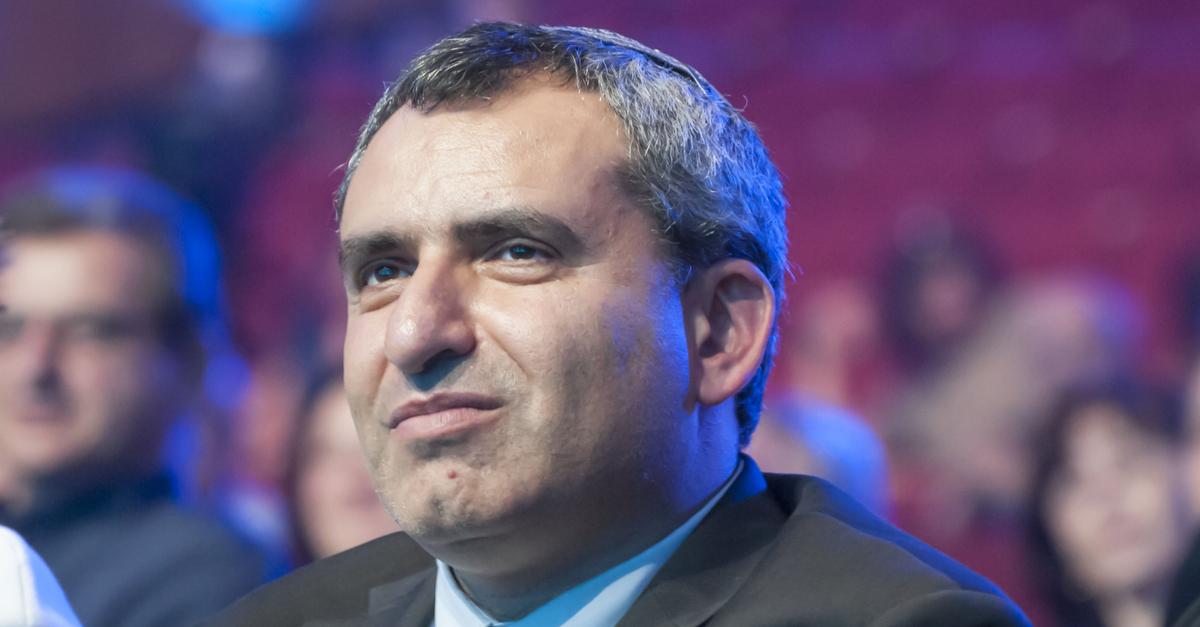 «Вы можете представить, чтобы во время войны какая-либо партия диктовала бы премьер-министру условия?»