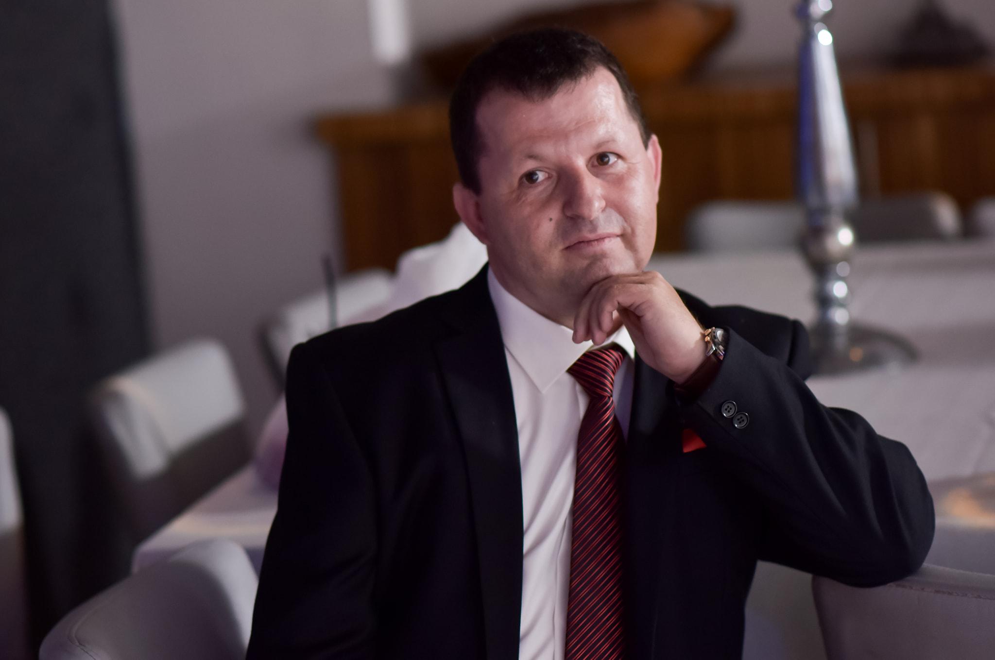 Игорь Лупинский купил квартиру,  не вложив ни копейки своих денег. Как он это сделал?