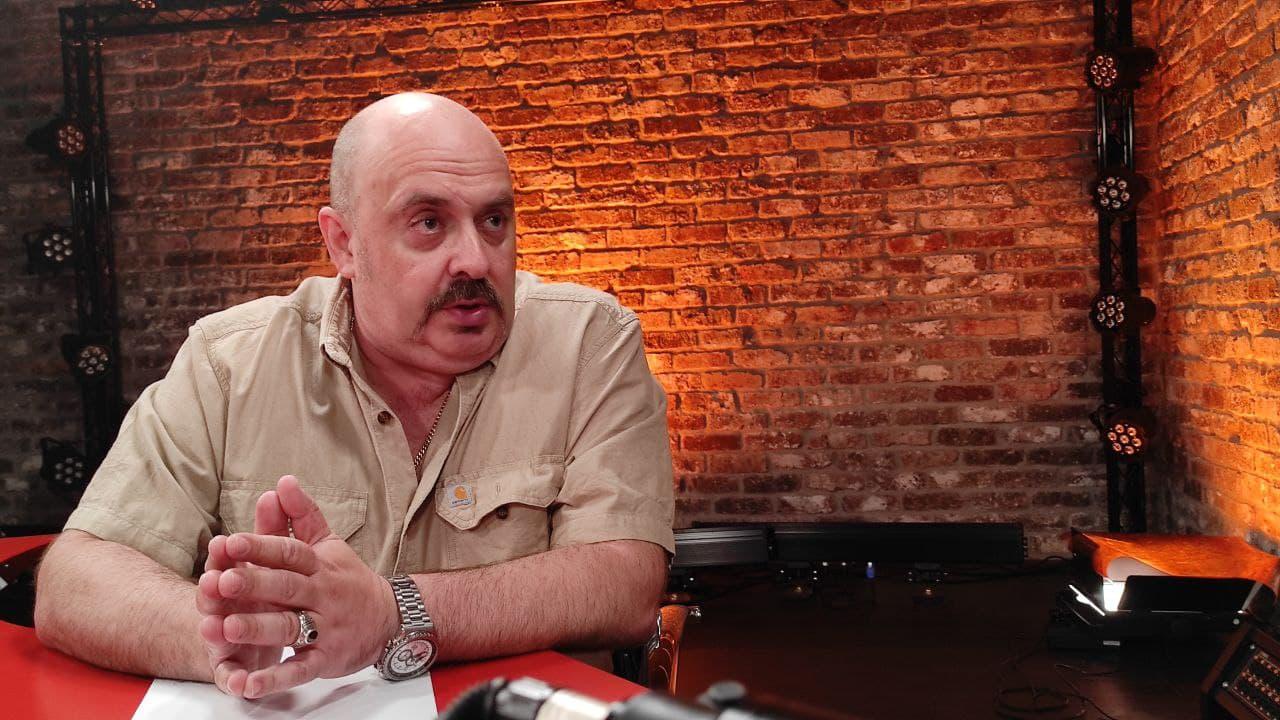 Александр Толчинский. Эксперт по ностальгии / Гвозди